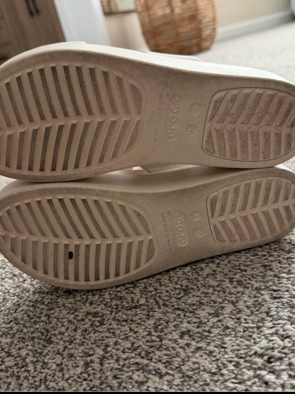 Crocs Brooklyn Sandal - Picture 2 of 2